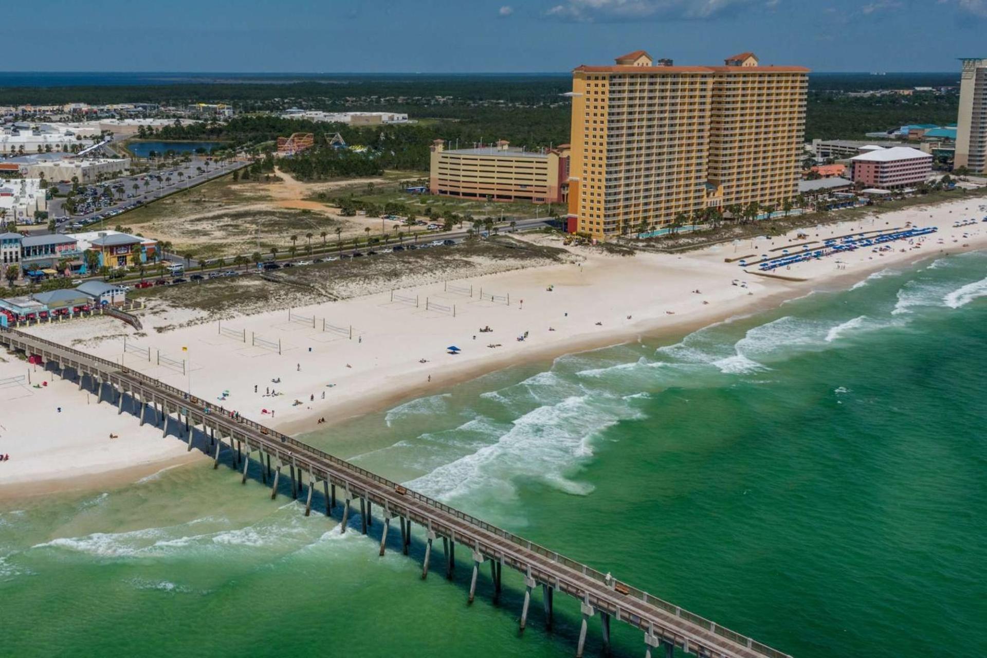 Commodore 906 Panama City Beach