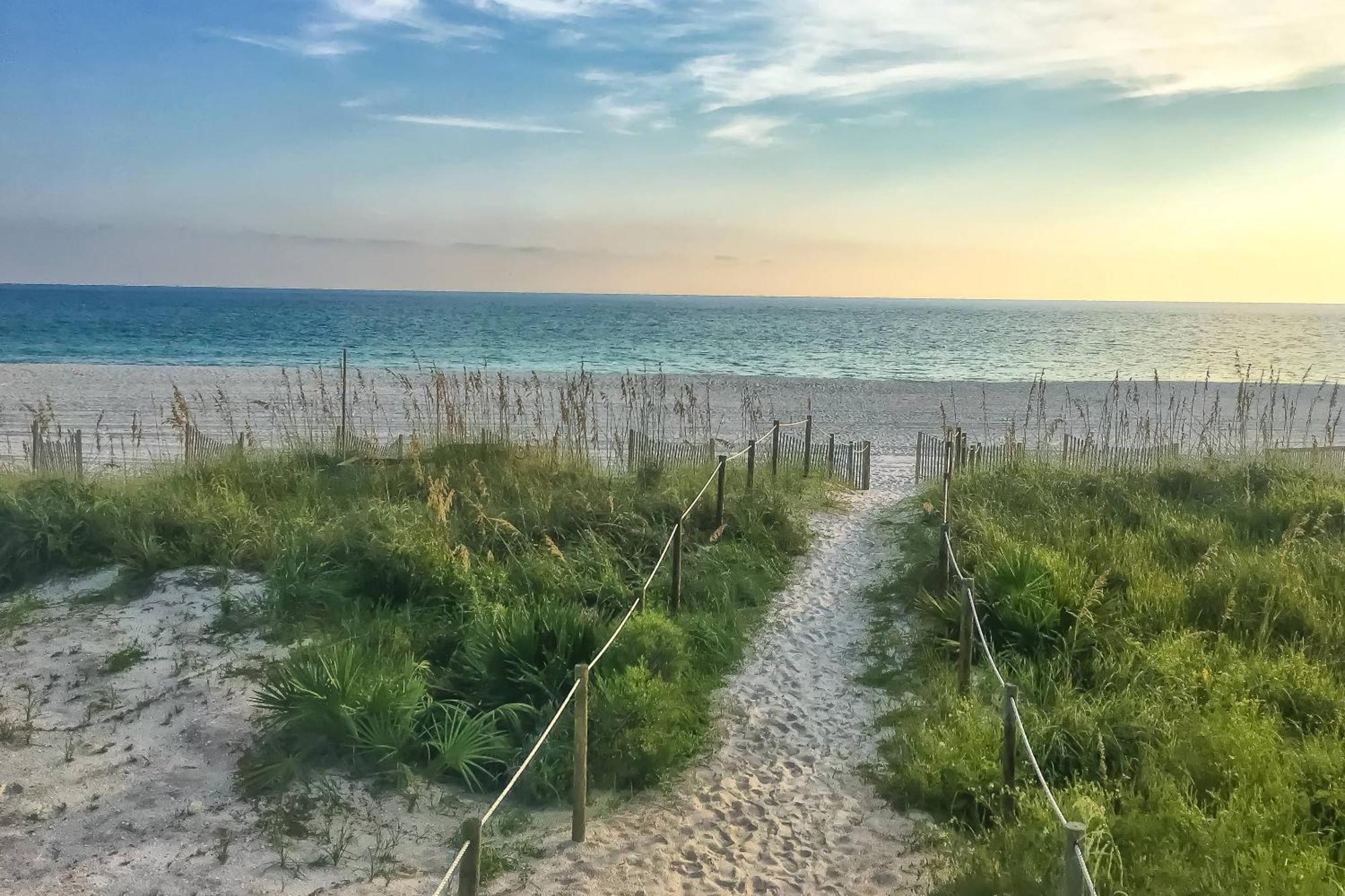 Commodore 906 * Panama City Beach