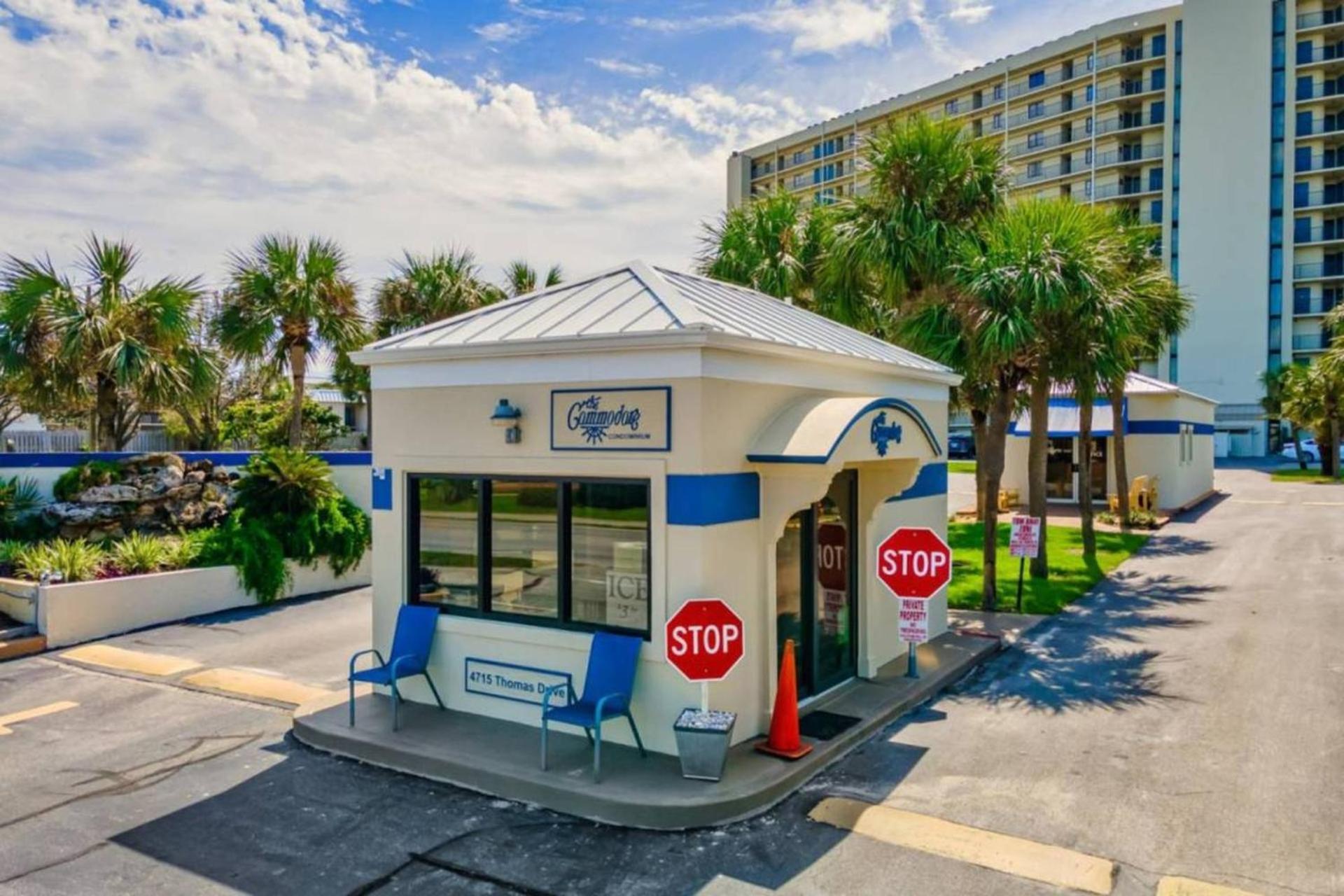 Commodore 906 * Panama City Beach